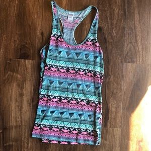 razor back tank top